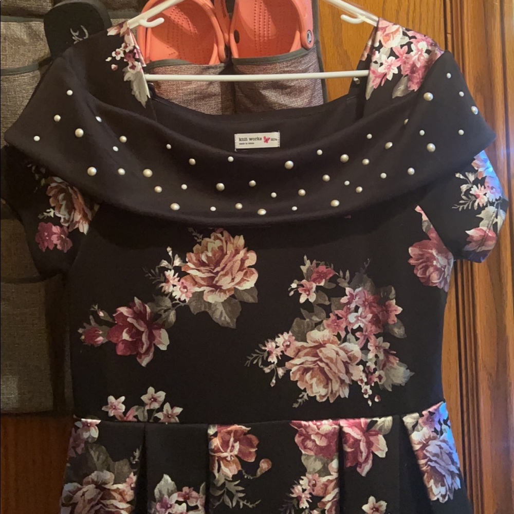 kids Knit Works dress. Size is 20 1/2 (XL). Rose gold and gold flowers all over